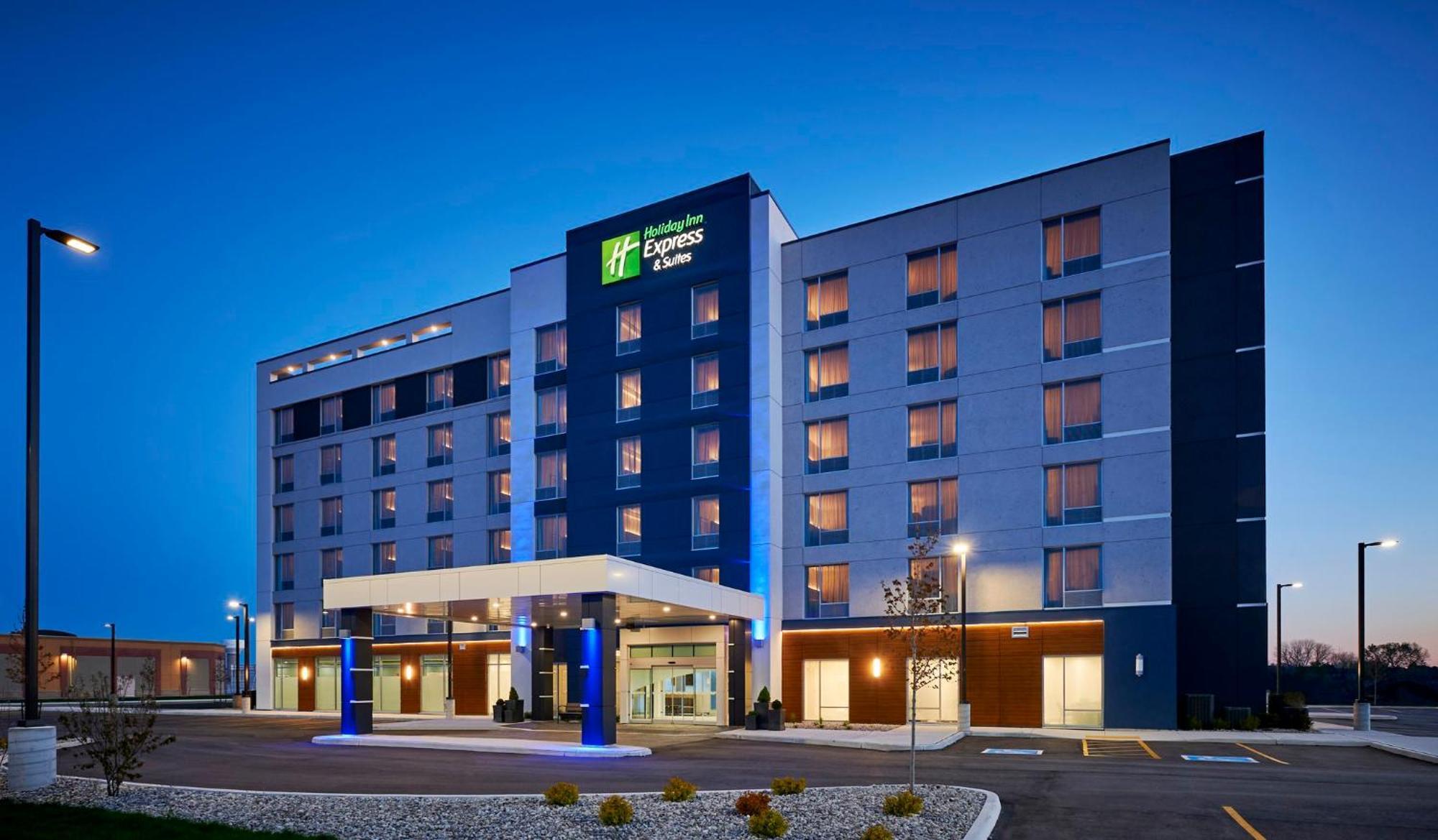 Holiday Inn Express & Suites Windsor East - Lakeshore, An Ihg Hotel Tecumseh Esterno foto